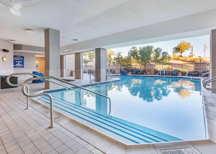 Hotel Drury Plaza Phoenix 4*