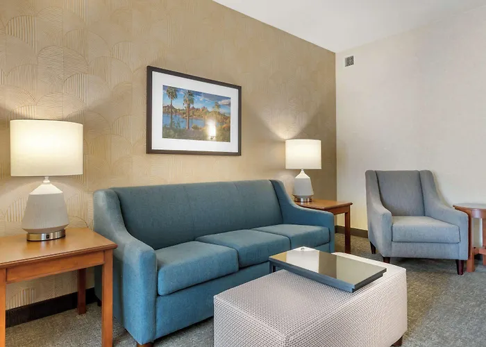 Hotel Drury Plaza Phoenix 4*